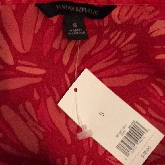 Cute Banana Republic Pink/Red Flare Sleeves - Picture 6 of 7